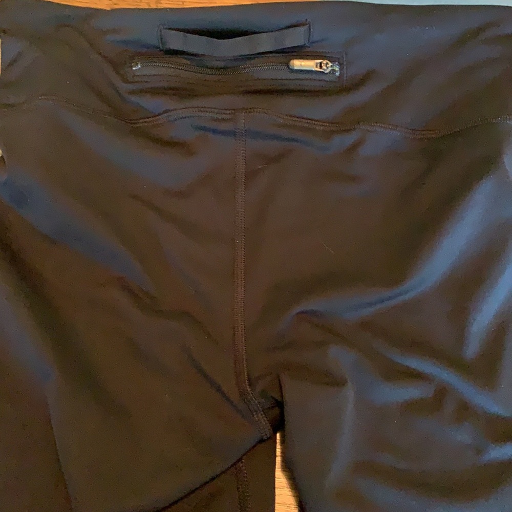 Under Armour capris - Picture 5 of 6
